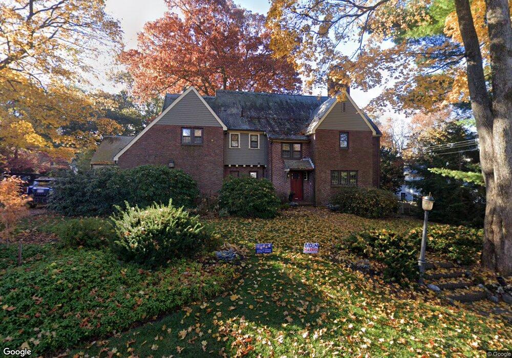 9 Herrick St, Winchester, MA 01890 - photo 1