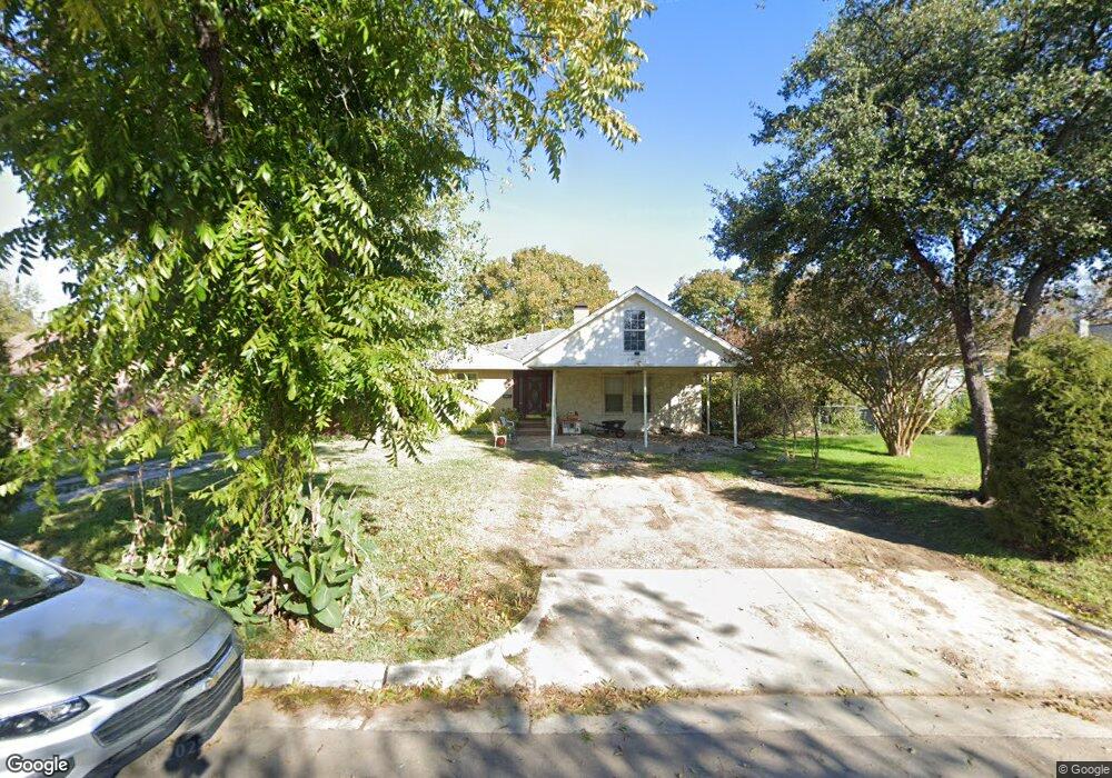 610 W Church St, Grand Prairie, TX 75050 - photo 1