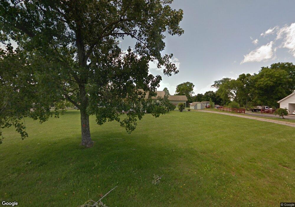 105 Cessna Ln, Shelbyville, TN 37160 - photo 1