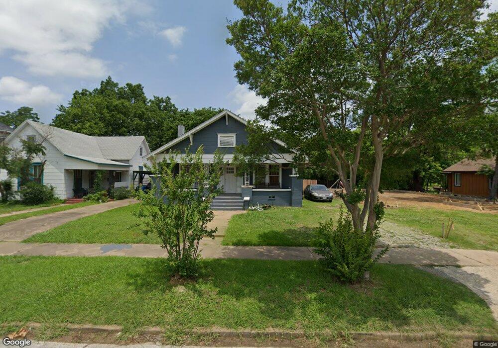 509 W Hull St, Denison, TX 75020 - photo 1