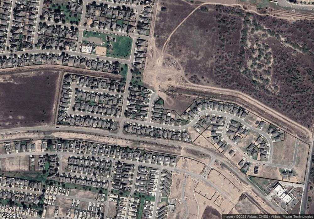 2009 Robin Ln, Mission, TX 78572 - photo 1