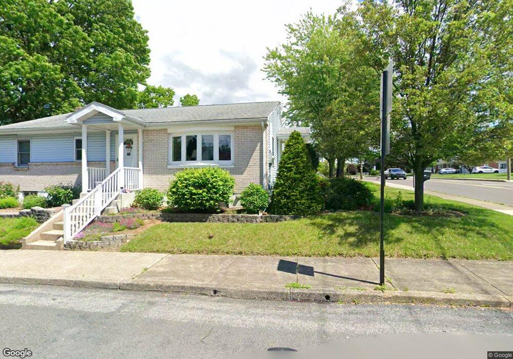 807 E Main St, Macungie, PA 18062 - photo 1