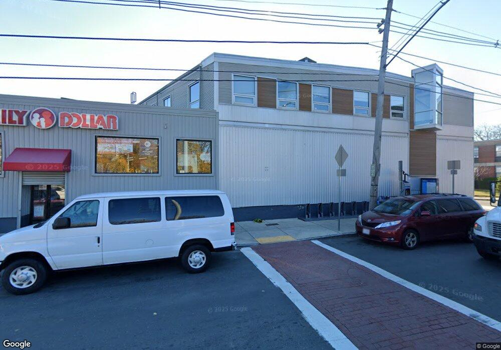 615 Broadway, Chelsea, MA 02150 - photo 1