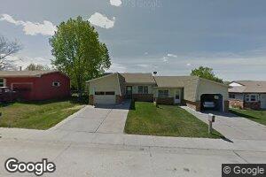 715 E 9th St, Chadron, NE 69337