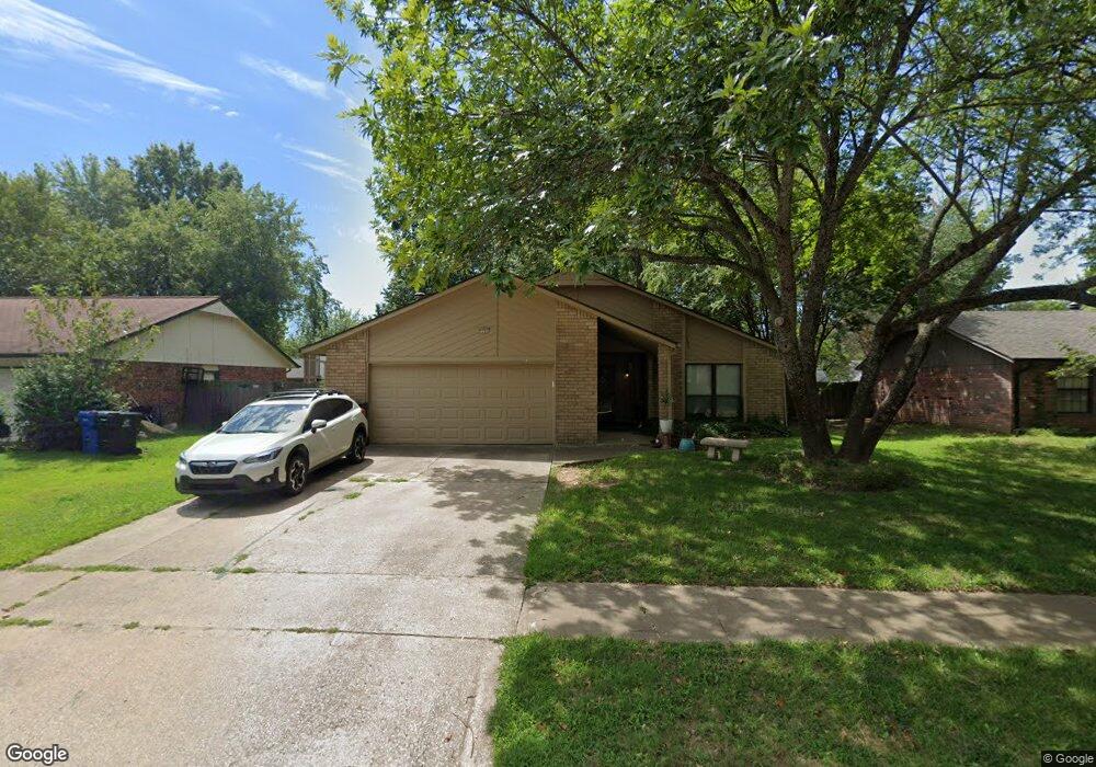 1205 W Charleston St, Broken Arrow, OK 74011 - photo 1