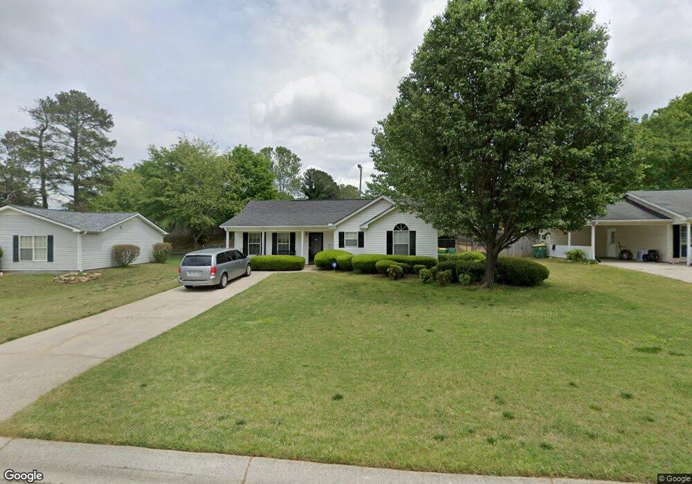 403 Missi Ln unit 2, Winder, GA 30680 - photo 1