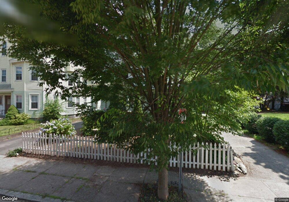 55 Potter St unit 3, Pawtucket, RI 02860 - photo 1