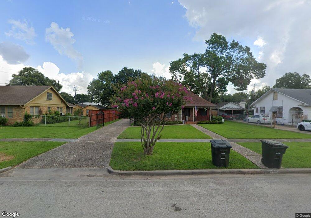 8005 Ithaca St, Houston, TX 77017 - photo 1