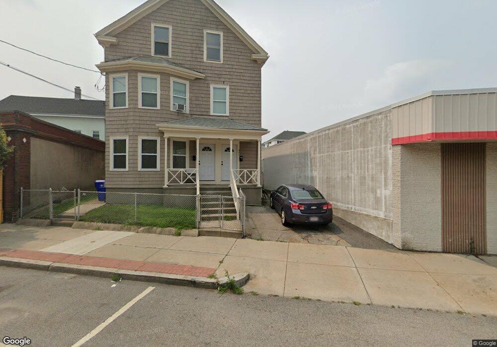 624 Broadway, Pawtucket, RI 02860 - photo 1