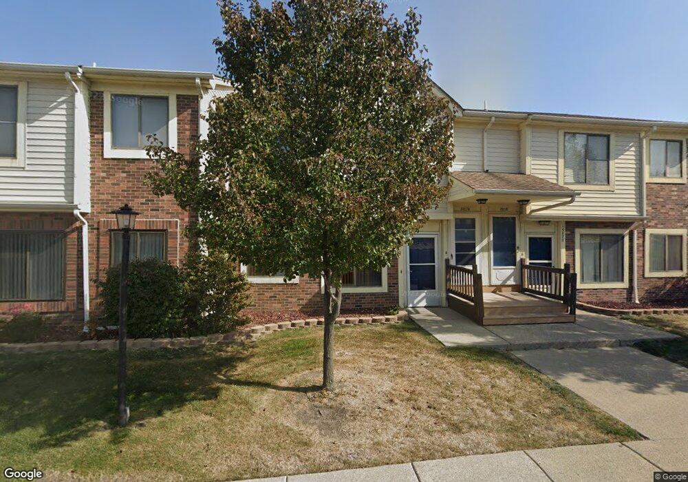 15872 Orchard Ln, Roseville, MI 48066 - photo 1