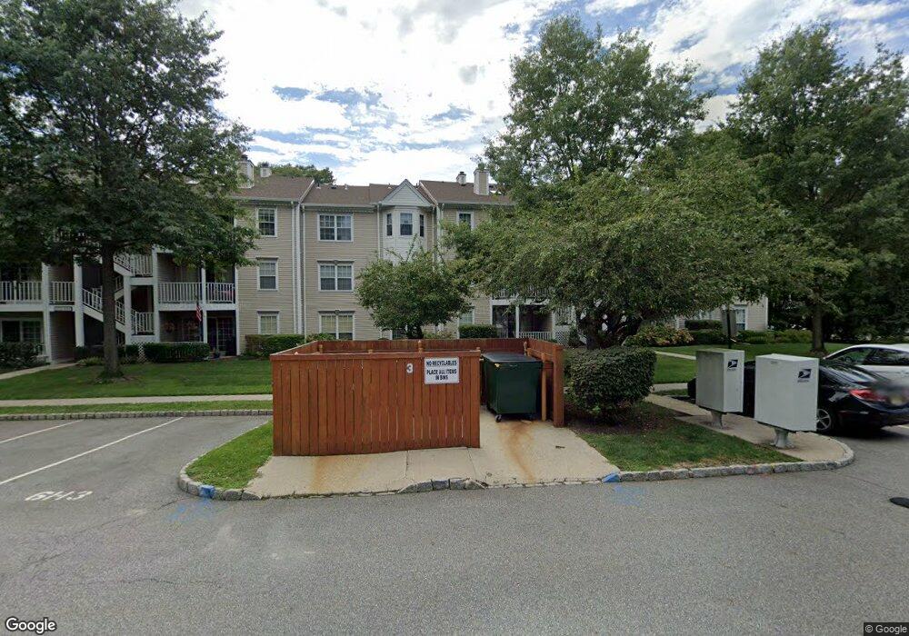 218 Larch Ln, Mahwah, NJ 07430 - photo 1