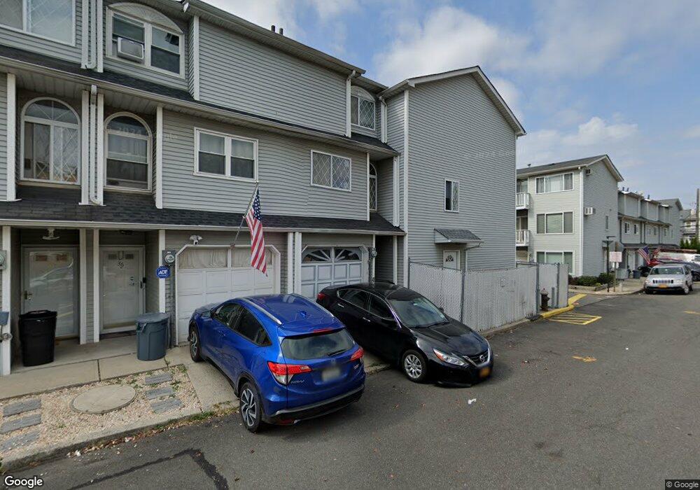 30 Simmons Ln, Staten Island, NY 10314 - photo 1