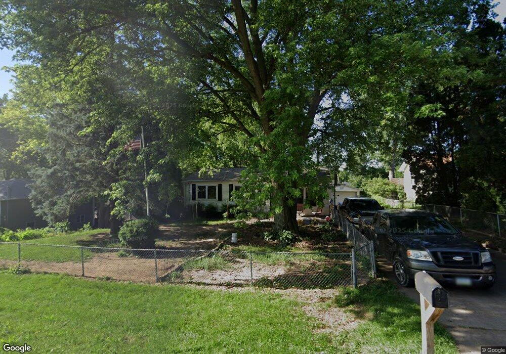 2605 W 47th St, Davenport, IA 52806 - photo 1