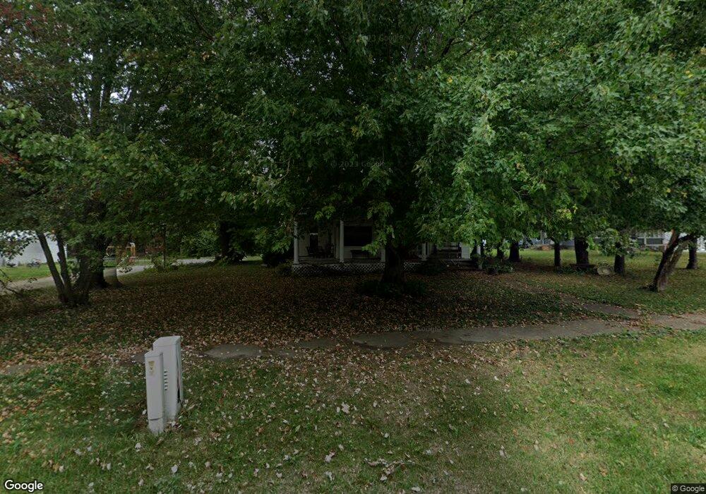 632 S Main St, Virginia, IL 62691 - photo 1