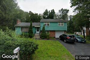42 Butler St, Salem, NH 03079