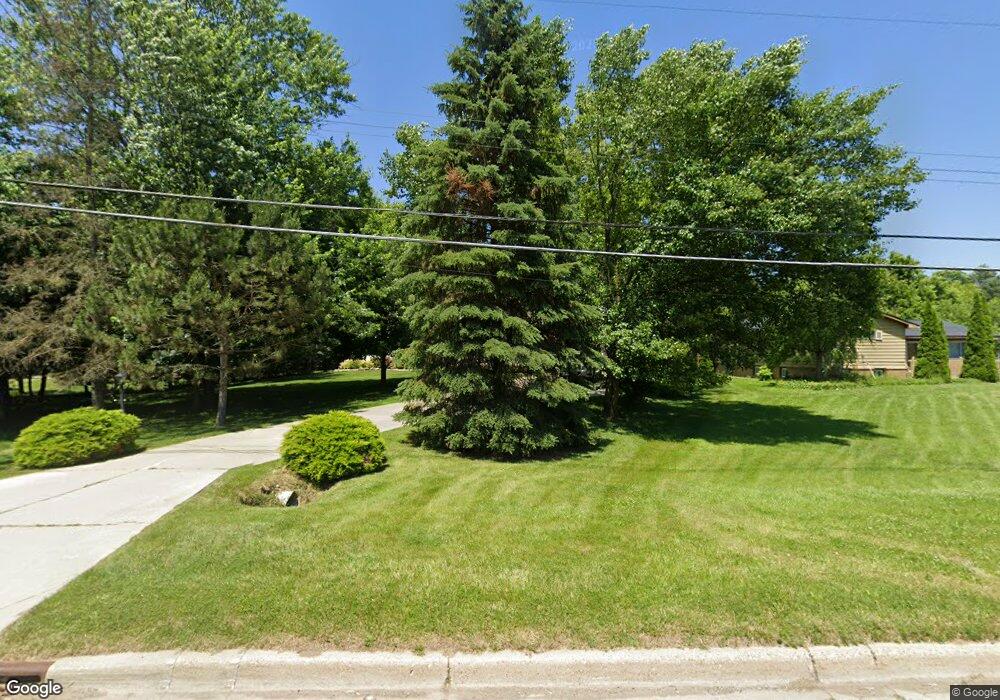 6415 Richfield Rd, Flint, MI 48506 - photo 1