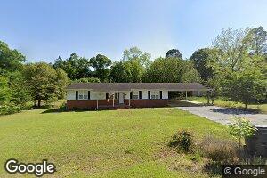 702 Cedar Dr, Ashburn, GA 31714
