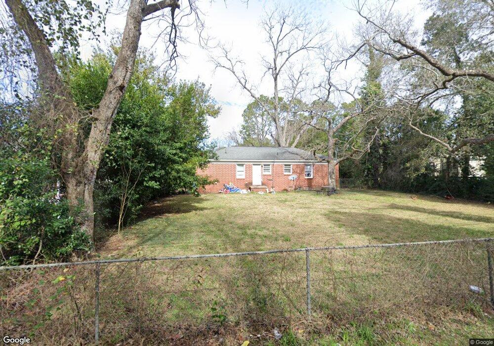 1810 W Broad Ave, Albany, GA 31707 - photo 1