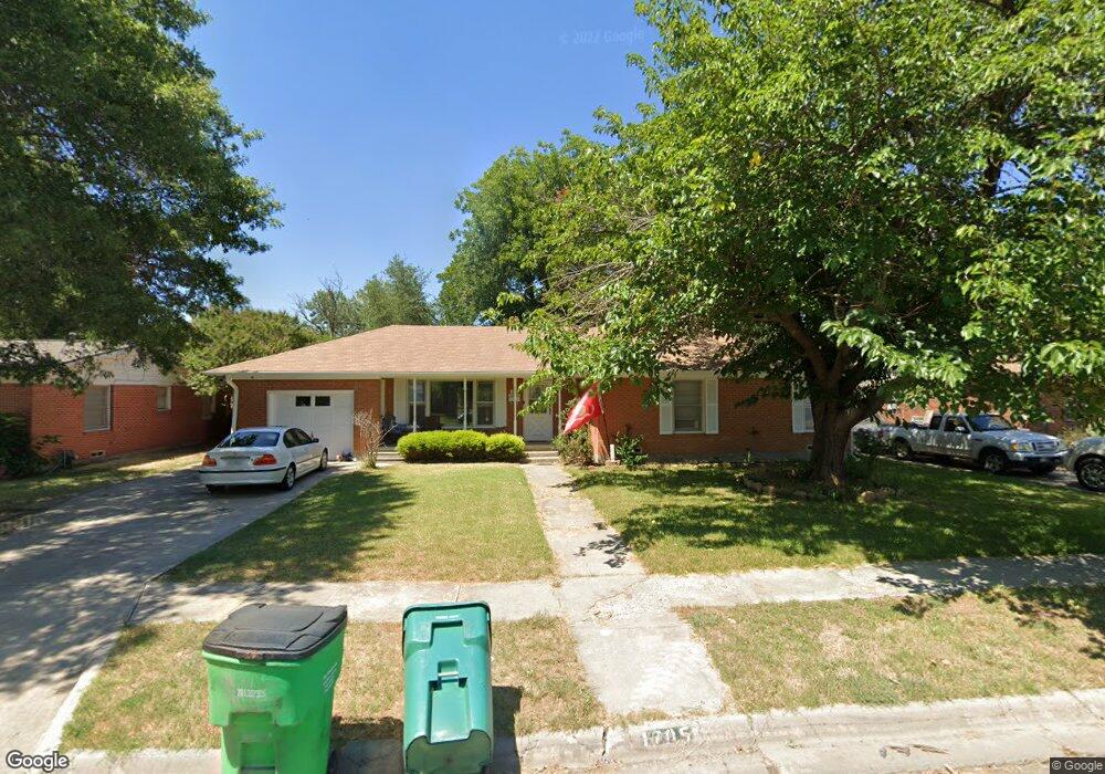 1705 E Garnett St, Gainesville, TX 76240 - photo 1