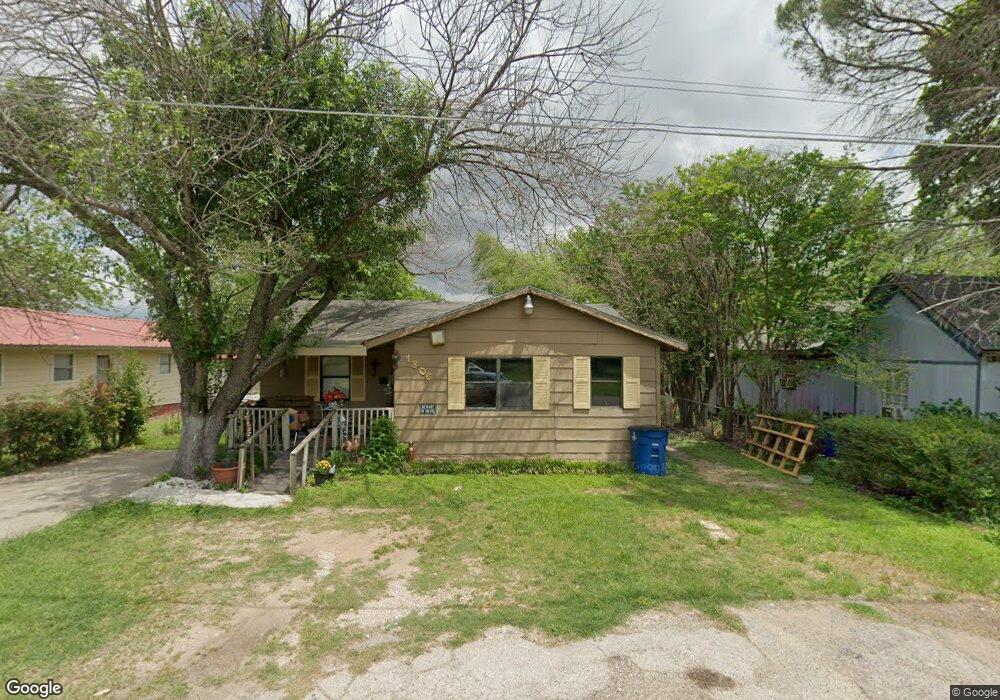 1306 N Breckenridge St, Ennis, TX 75119 - photo 1