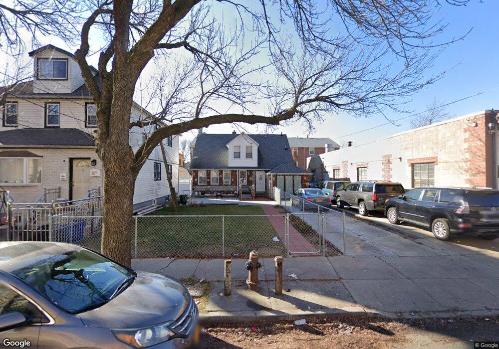 109-18 98th St, Ozone Park, NY 11417 - photo 1