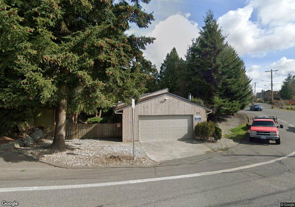 233 Dorn Ave unit 2, Everett, WA 98208 - photo 1