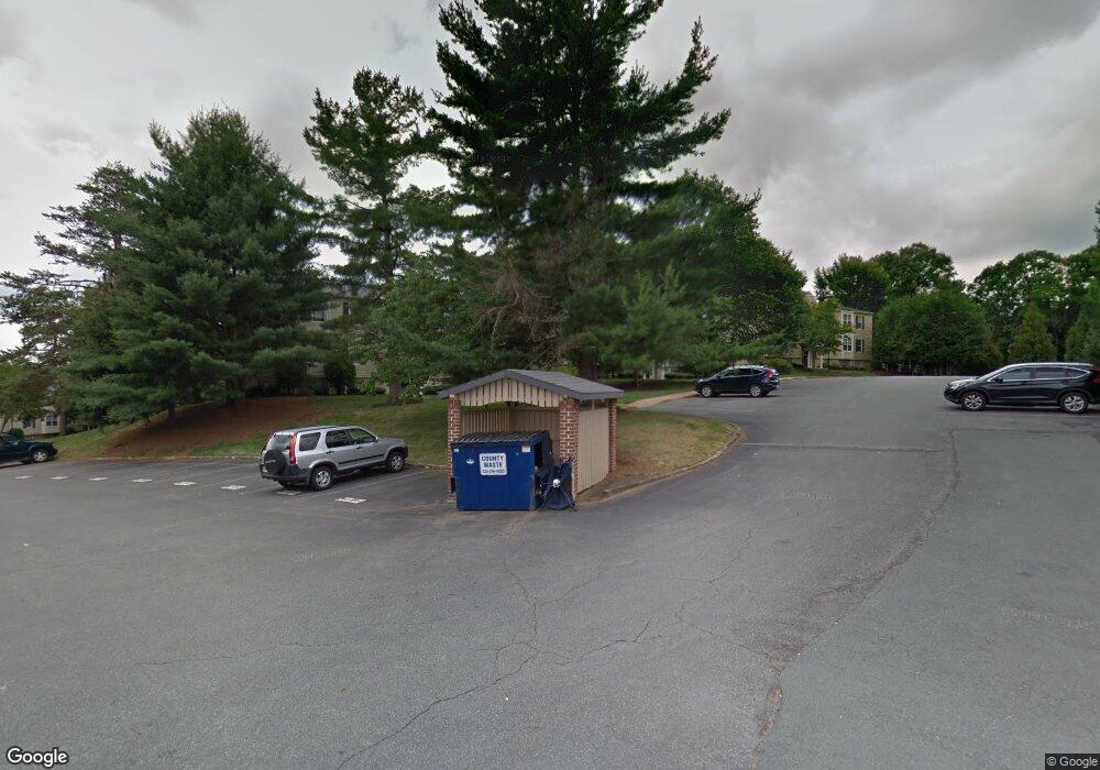 1506 Villa Terrace unit D, Charlottesville, VA 22903 - photo 1