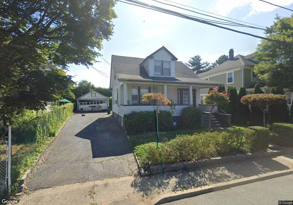 9 Dougherty St, Glen Cove, NY 11542 - photo 1