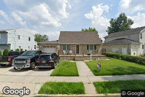 61 Edstan Dr, Moonachie, NJ 07074