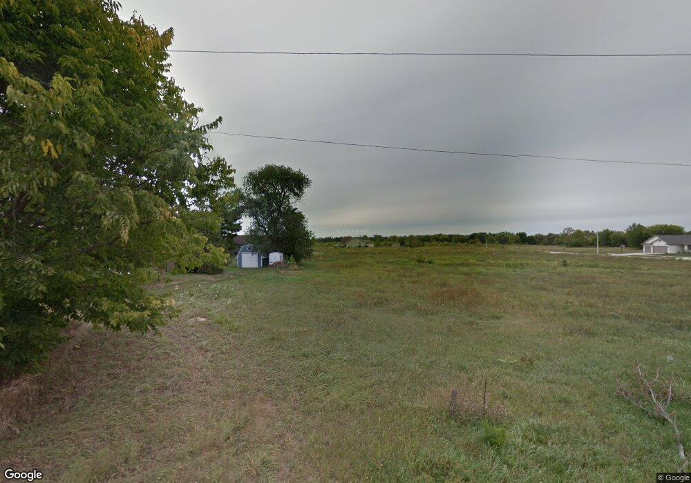 2515 S Oakhill Ave, Janesville, WI 53546 - photo 1