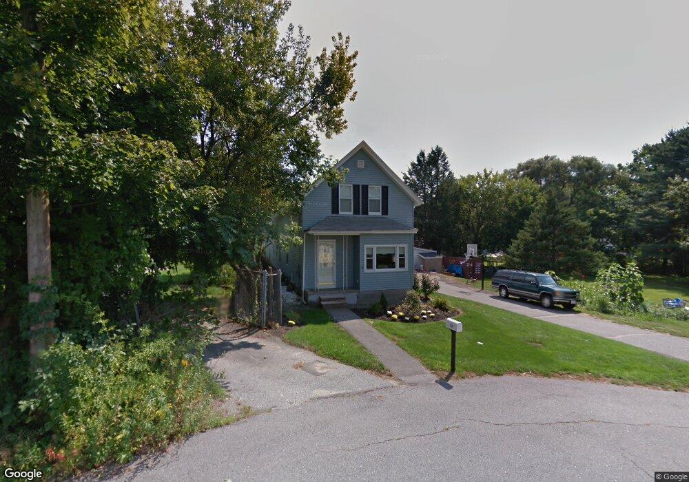 33 Willow Ave, Dracut, MA 01826 - photo 1