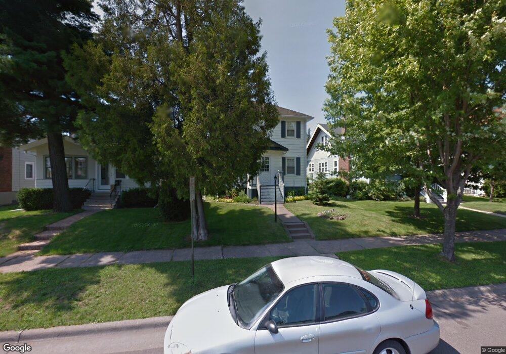 1909 W Kent Rd, Duluth, MN 55812 - photo 1