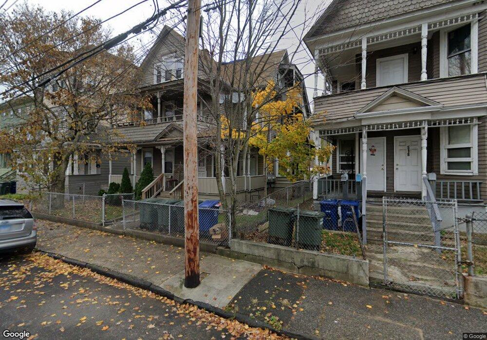 528 Noble Ave unit 1, Bridgeport, CT 06608 - photo 1