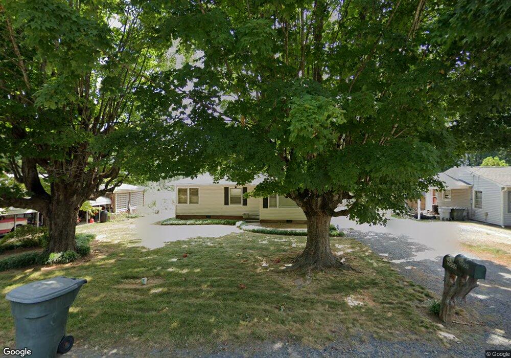 2052 Lamar Dr, Asheboro, NC 27203 - photo 1