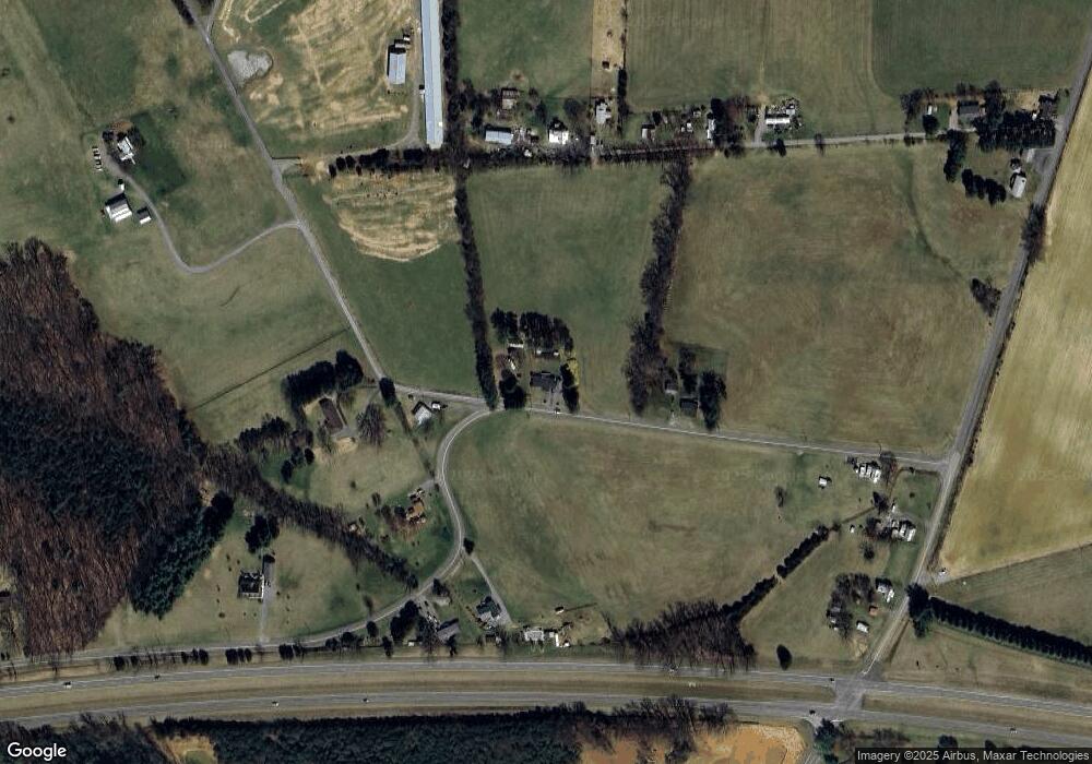 305 Old Farms Rd, Luray, VA 22835 - photo 1