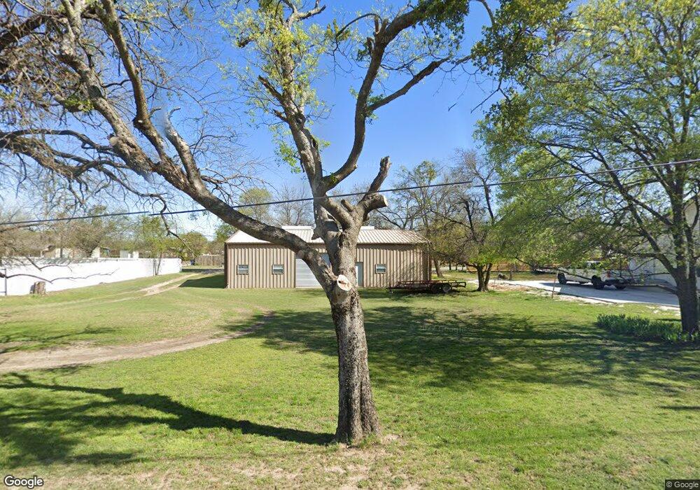 402 W Mill St, Decatur, TX 76234 - photo 1