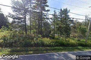 17 Cross Rd, Southport, ME 04576