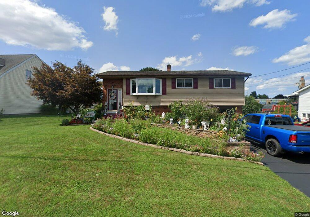 871 Sampson Ave, Phillipsburg, NJ 08865 - photo 1