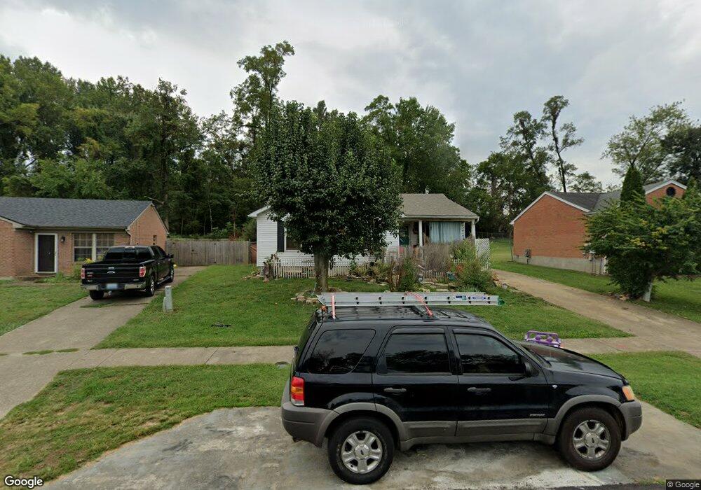 6606 Burlwood Dr, Louisville, KY 40229 - photo 1