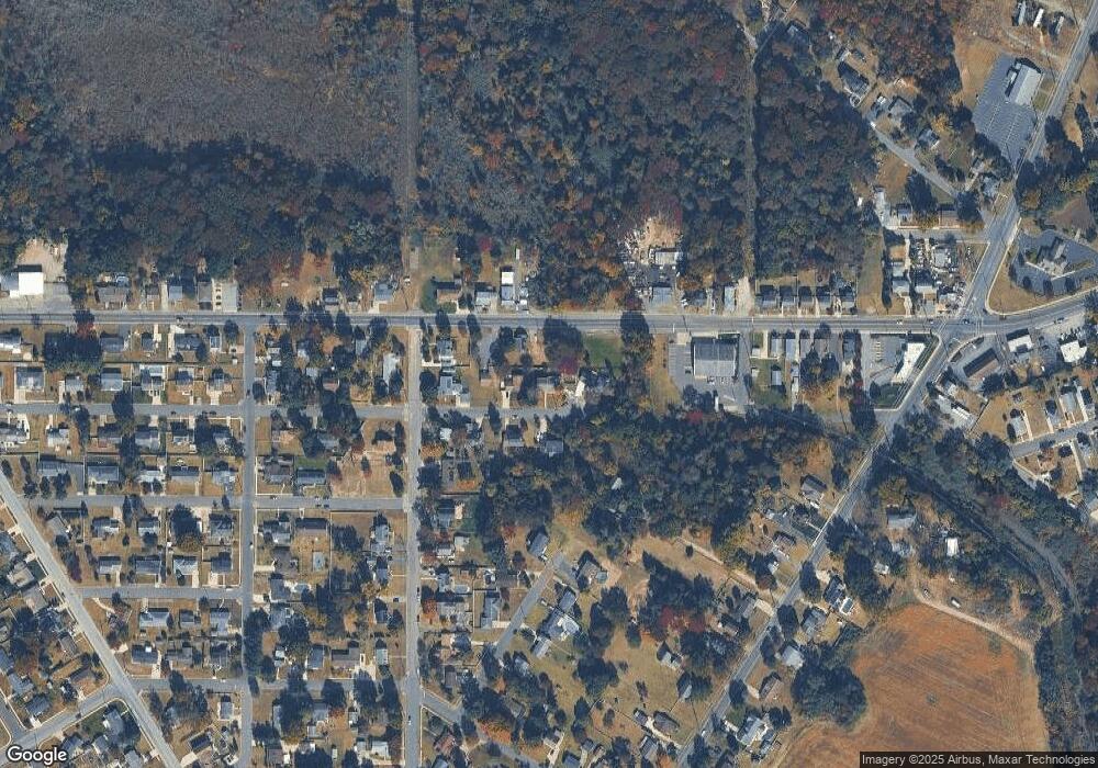 705 Lock Ave, Gibbstown, NJ 08027 - photo 1