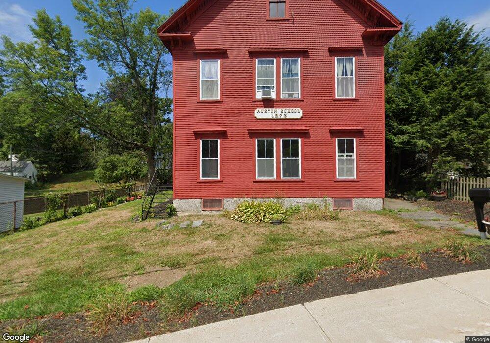 105 Whipple Rd unit 4, Kittery, ME 03904 - photo 1