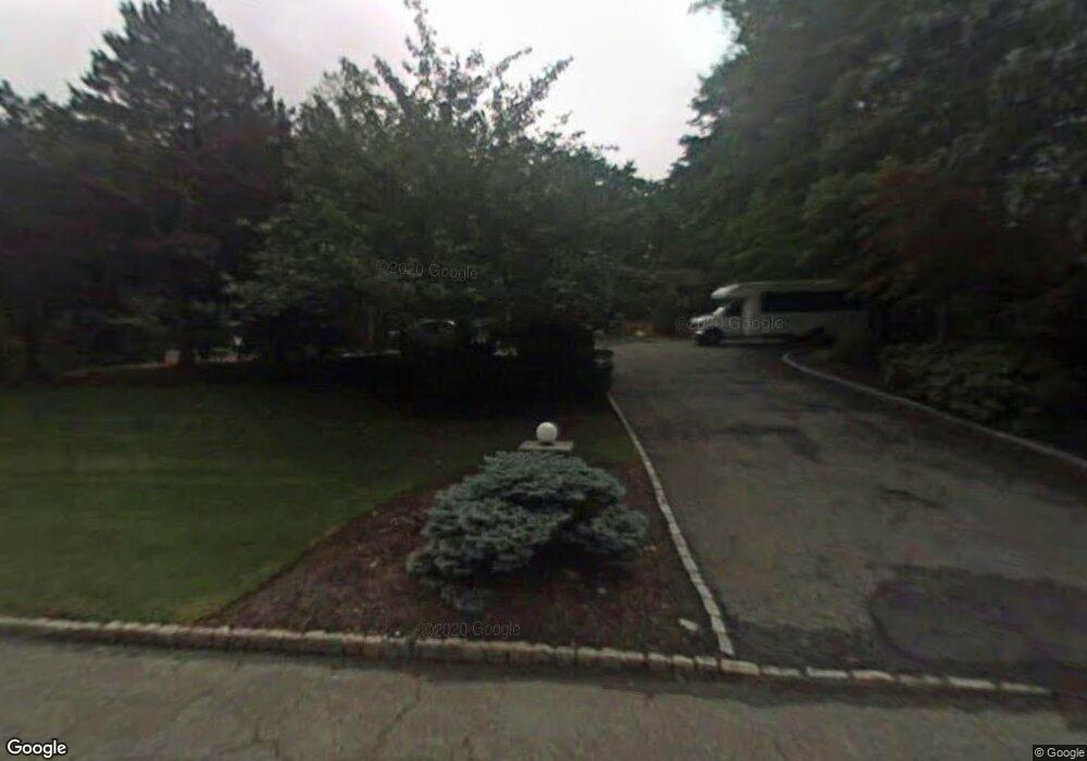 77 Shrewsbury Dr, Livingston, NJ 07039 - photo 1