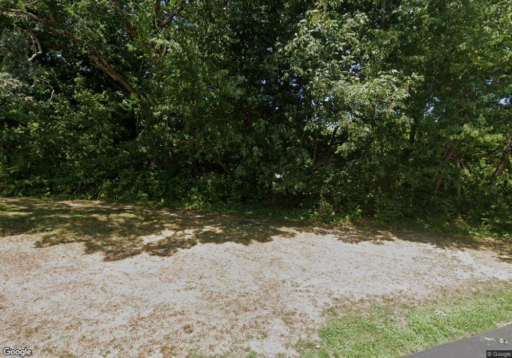 42 Zinns Dr, Wakefield, RI 02879 - photo 1