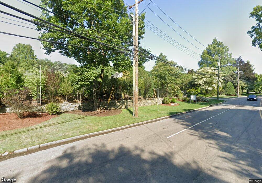 916 Sturges Rd, Fairfield, CT 06824 - photo 1