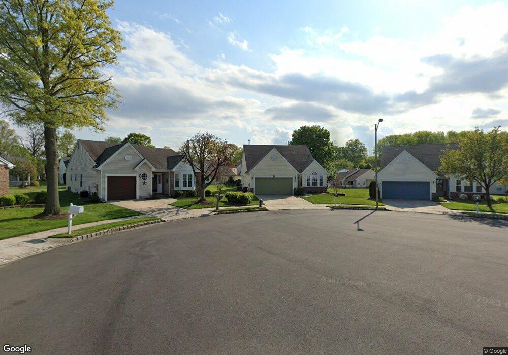 17 Pecan Ct, Mount Laurel, NJ 08054 - photo 1