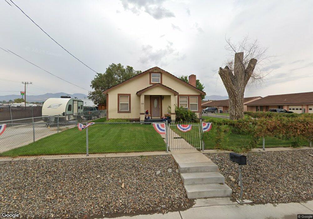 535 E 4th St, Winnemucca, NV 89445 - photo 1