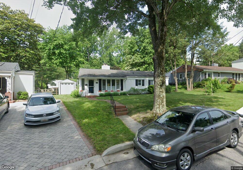 811 Loyola Dr, Towson, MD 21204 - photo 1