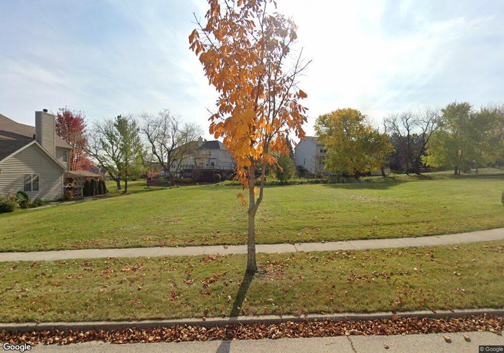 13 Springbrook Ln, Algonquin, IL 60102 - photo 1