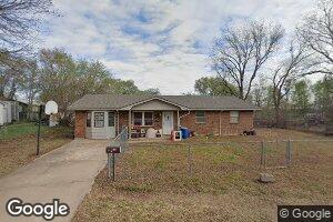 303 E Washington Ave, Sayre, OK 73662