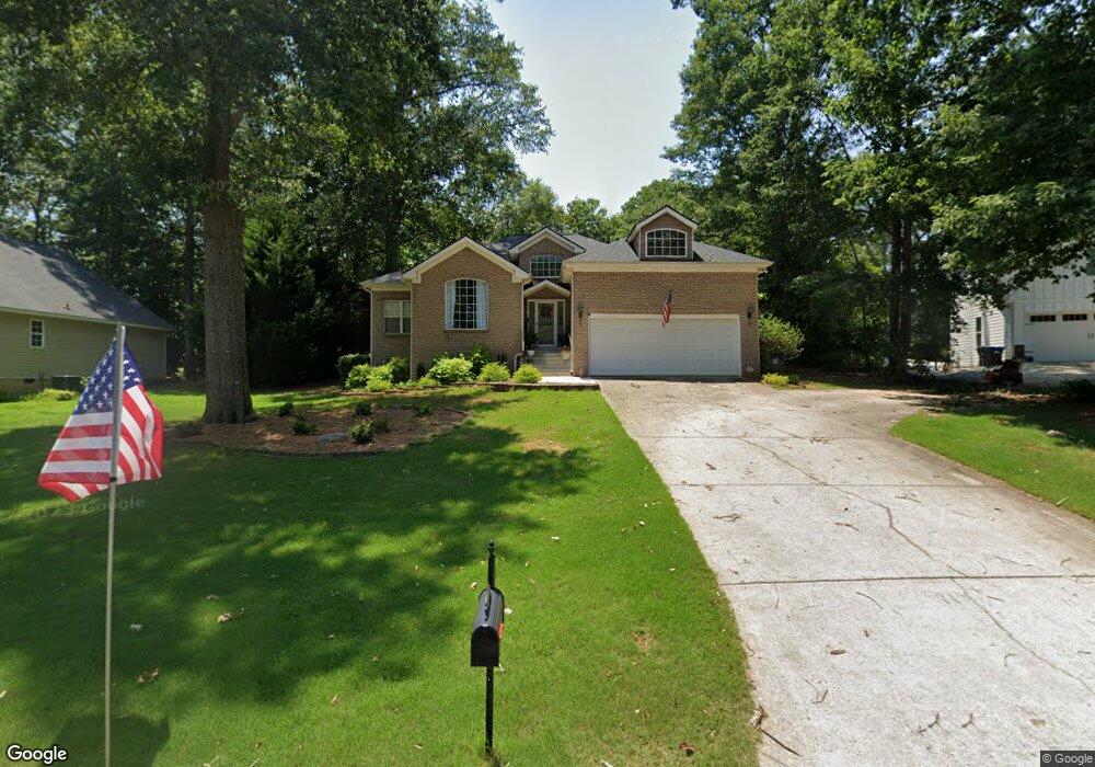 162 Crestview Dr, Jefferson, GA 30549 - photo 1